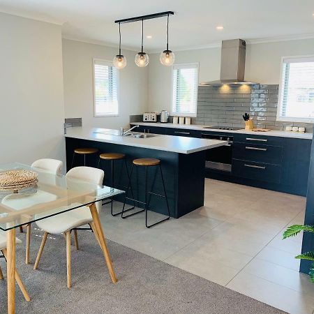 Stunning Modern Retreat Villa Hastings Buitenkant foto